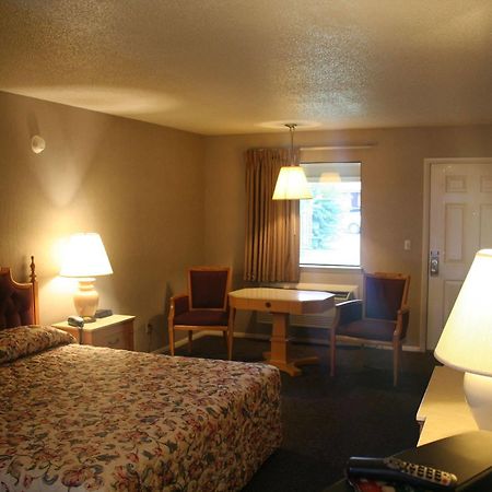 King'S Inn Huntsville Ngoại thất bức ảnh