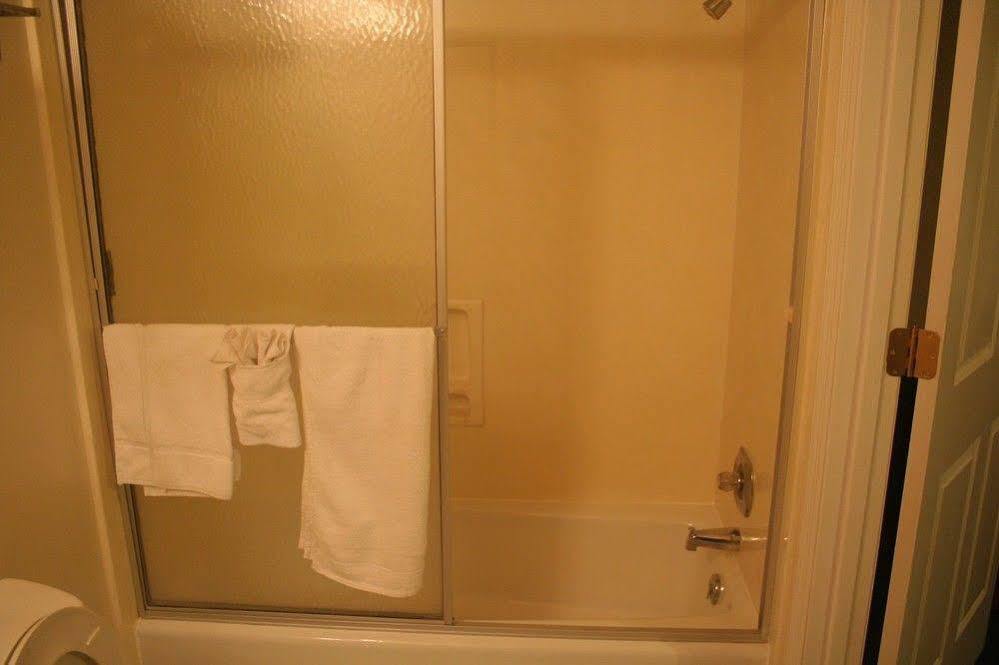 King'S Inn Huntsville Ngoại thất bức ảnh